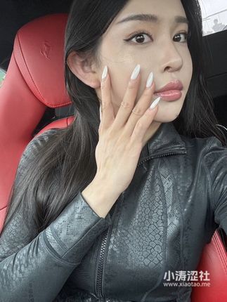 独家揭秘网红金希儿的身份！你真的了解她吗？