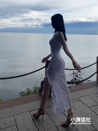 深山女神小蒋姐姐微密圈图片，网红的独特魅力再现