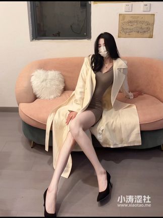 深山女神小蒋姐姐微密圈图片，网红的独特魅力再现