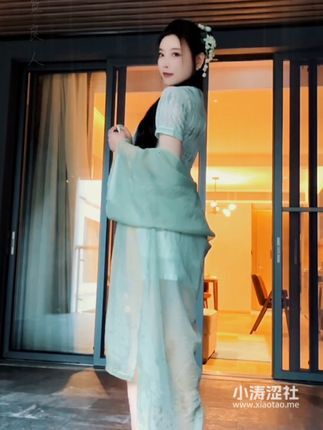 语画界性感女神杨晨晨sugar旗袍裹身写真套图，旗袍魅力性感诱惑