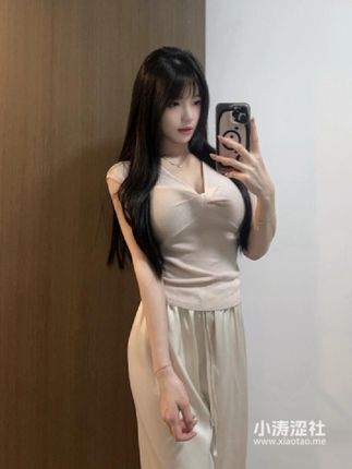 网红布丁大法cos角色太逼真引发网友阵阵尖叫，经典作品赏析