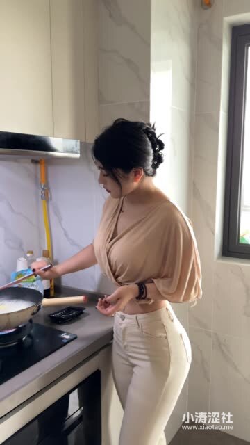 詹詹0220微博觅圈视图赏析，健身美女的独特魅力
