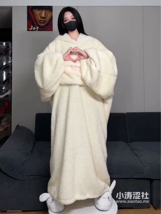 阿尔卑香小狗子微密圈照片合集下载，她的每一个作品都值得收藏