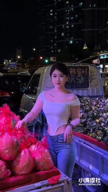詹詹(詹妮)0220微密圈付费视图合集，最全素材免费下载