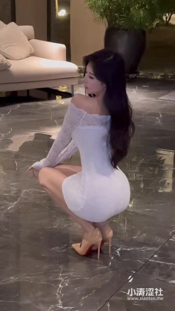 抖音麻利亚辣微密有点顶粉丝热议的经典作品赏析，清纯外表下的火辣内心
