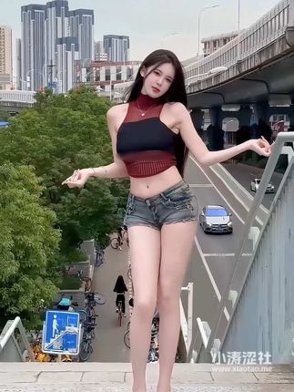 CC小微微至尊版喊主人，她的至尊版为何引发如此多的讨论？