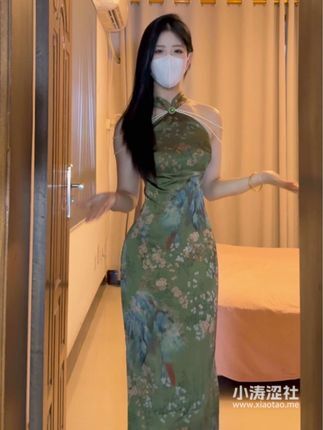 蓝云小园双视角舞蹈视频，多角度欣赏她的表演