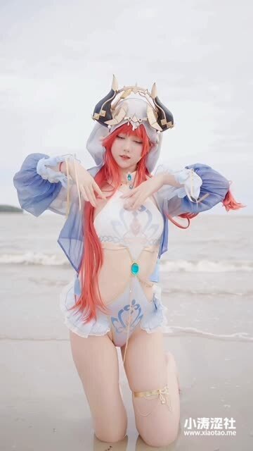 【老王精选Cosplay】咬一口兔娘醉倒荷塘边图集，高清资源下载