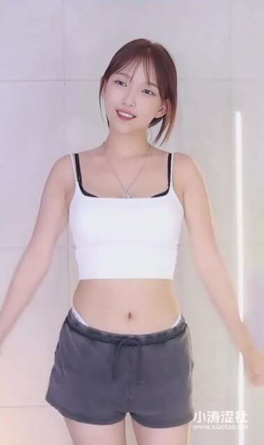 CC御姐可可可宝儿付费群定制，大尺度热舞引热议
